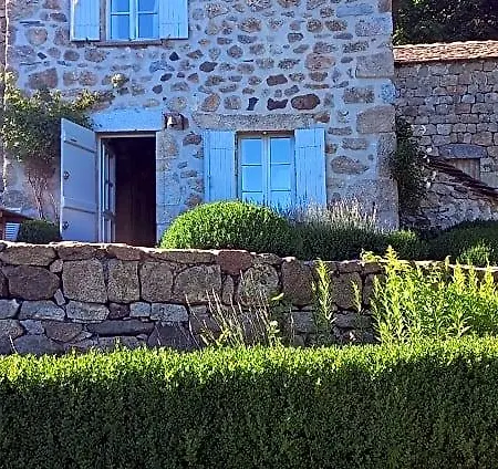 Berard Saint-Julien-d'Intres